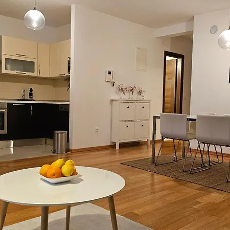 Sea Wolf - Sea View & Centre * Макарска