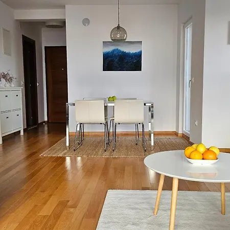 Sea Wolf - Sea View & Centre Макарска