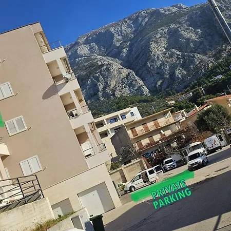 Sea Wolf - Sea View & Centre Lägenhet Makarska