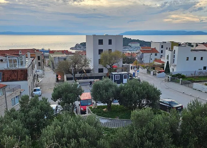 Sea Wolf - Sea View & Centre Apartment