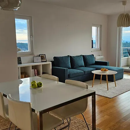 Apartmán Sea Wolf - Sea View & Centre *