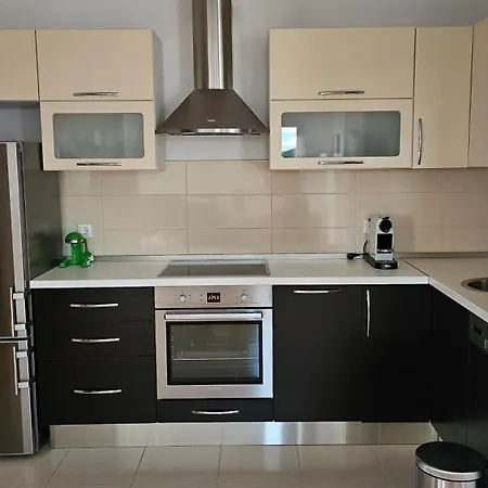 Sea Wolf - Sea View & Centre *